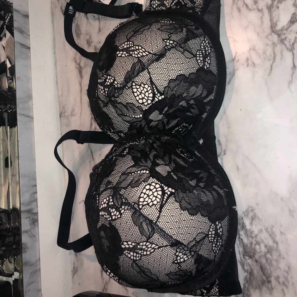 New with tags 40 C torrid push-up plunge bra